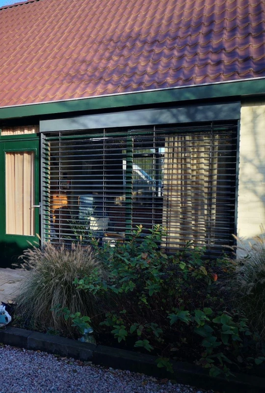 Buiten jaloezie