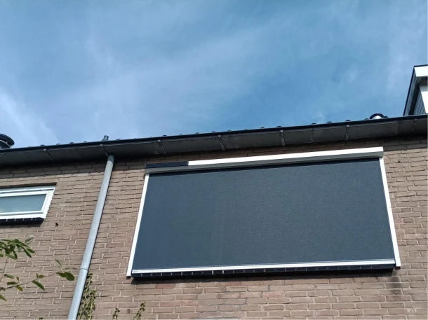 Zolare screen wit antraciet doek
